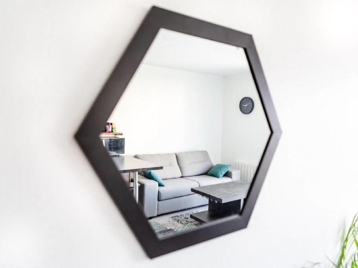 Le Baudelaire - Cosy Studio Et Parking A เกรอน็อบล์ ภายนอก รูปภาพ